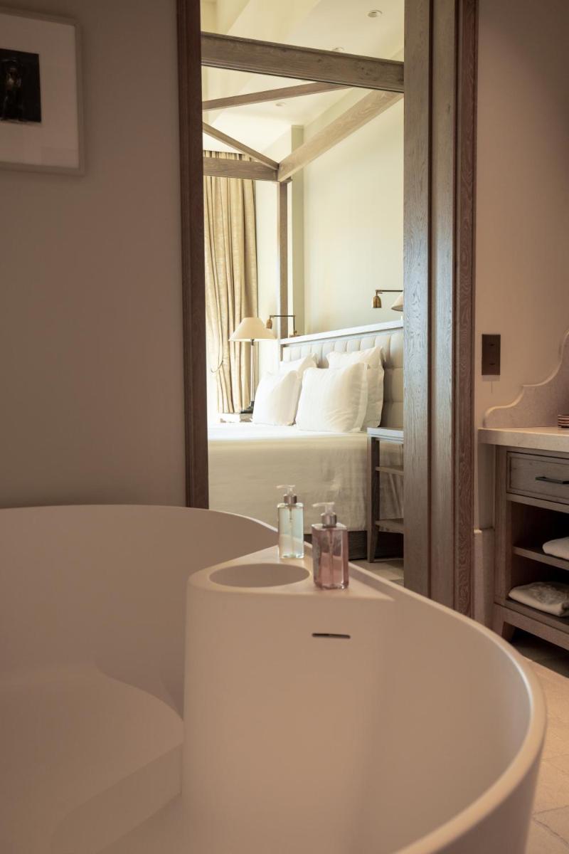 Coquillade Provence - Relais & Châteaux