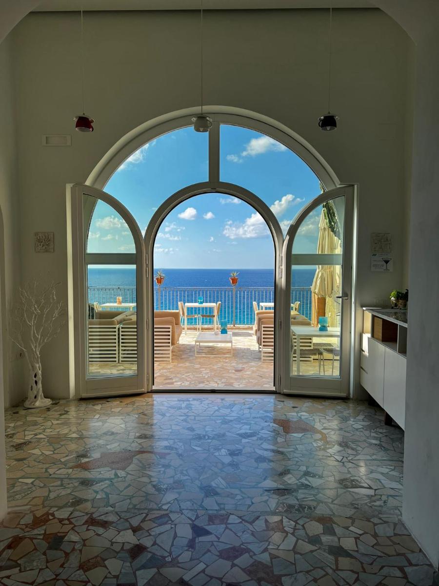 La Dolce Vita a Tropea