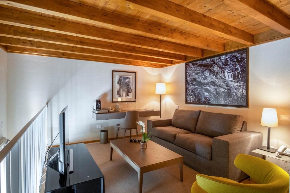 La Fiermontina Luxury Home Hotel