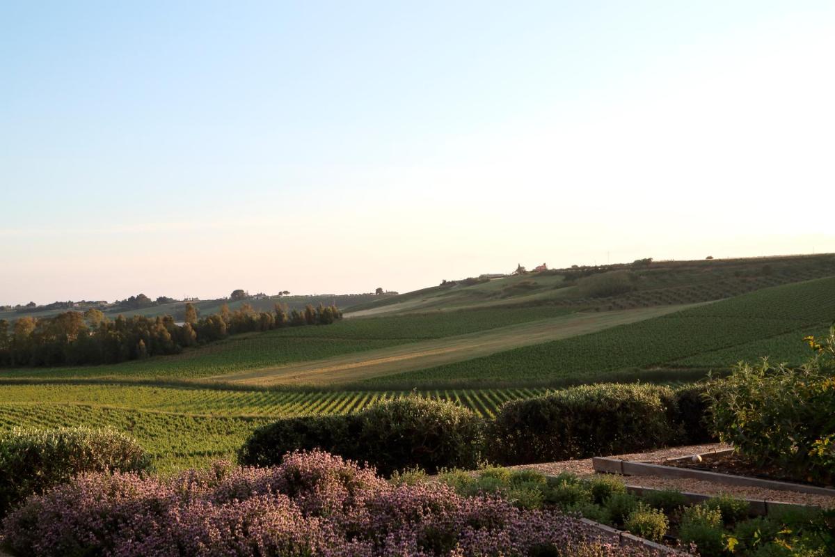 La Foresteria Planeta Wine Resort & Beach Club