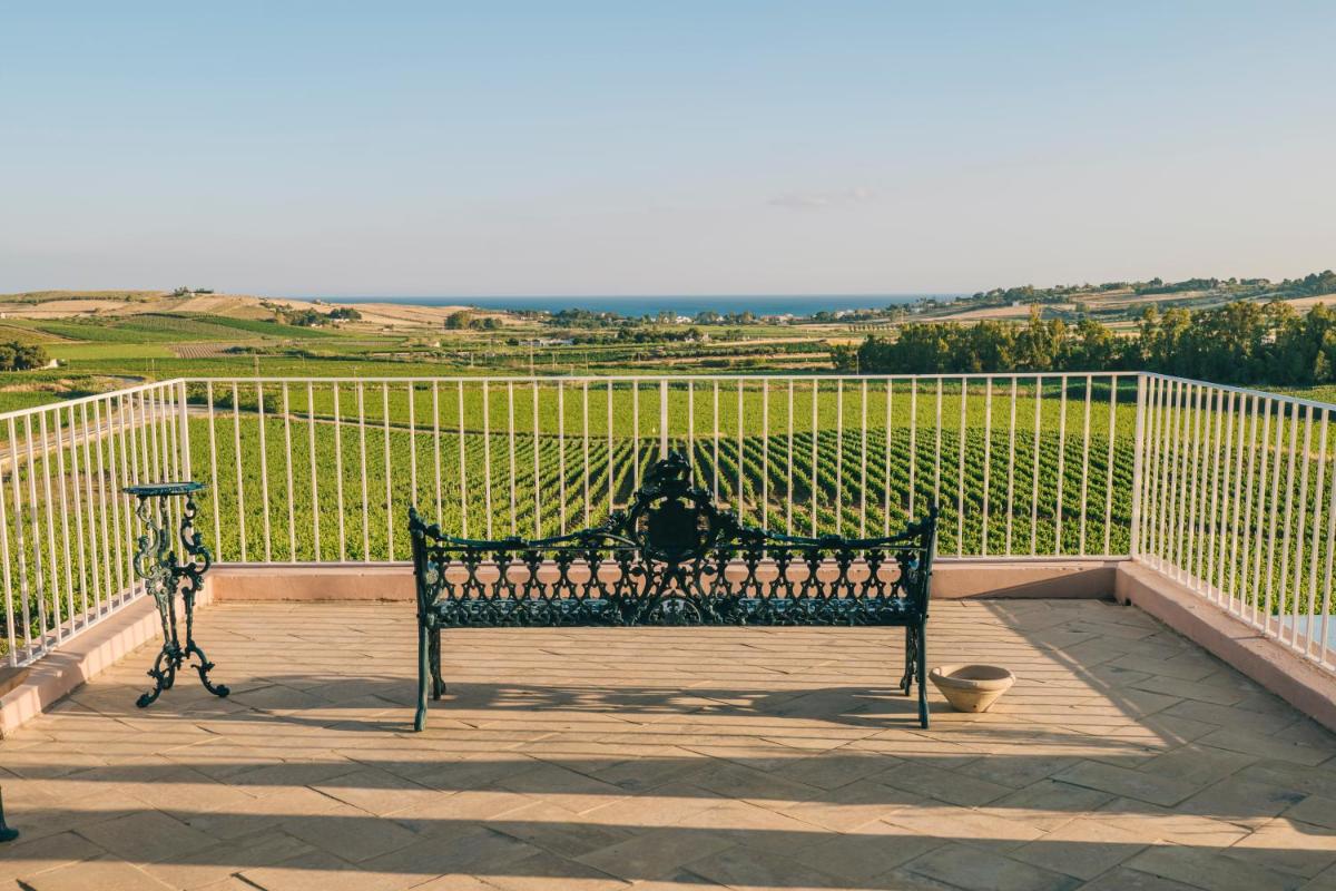 La Foresteria Planeta Wine Resort & Beach Club