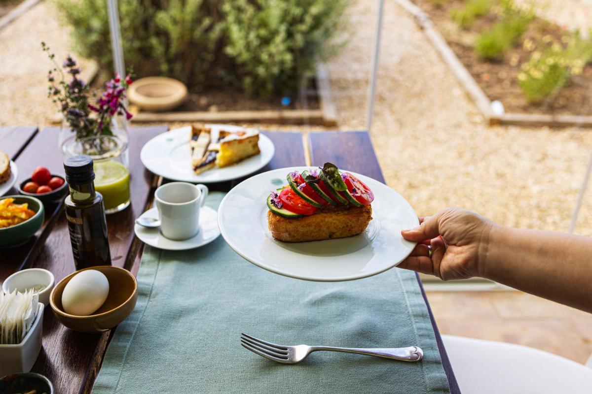 La Foresteria Planeta Wine Resort & Beach Club