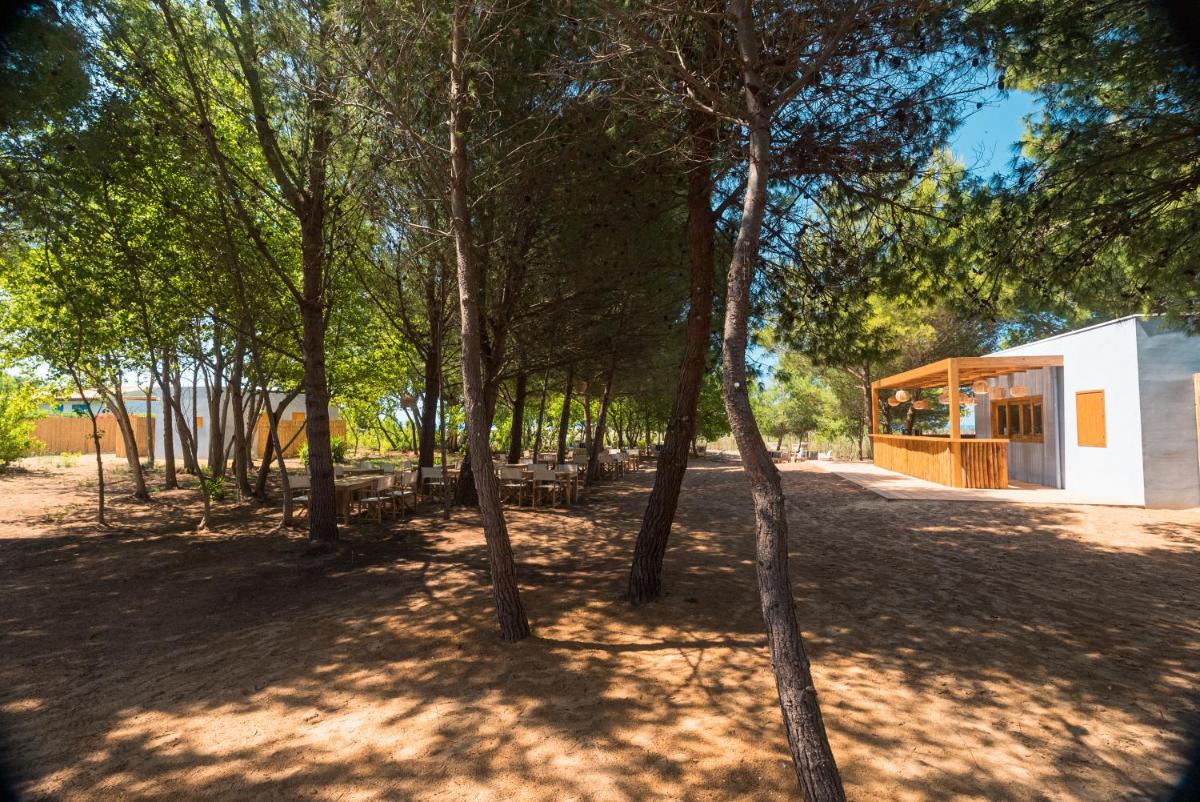 La Foresteria Planeta Wine Resort & Beach Club