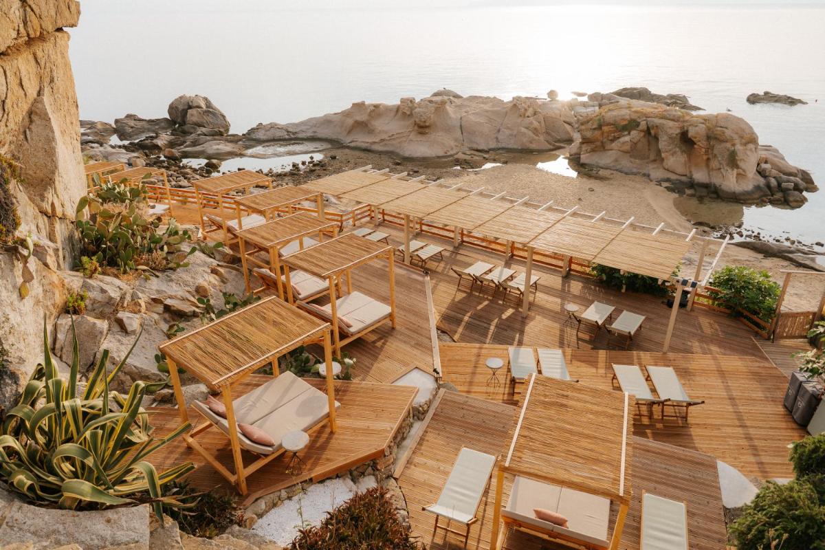 LA GUARDIA Hotel