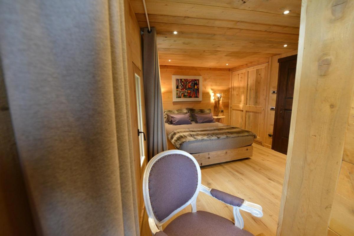La Maison de Dolphe Chalet de Charme & Art gallery
