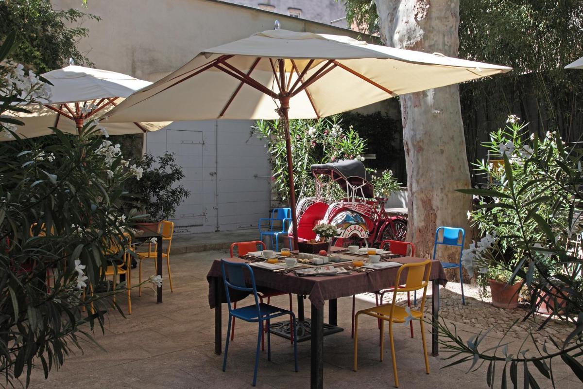 La Maison Sur La Sorgue - Esprit de France