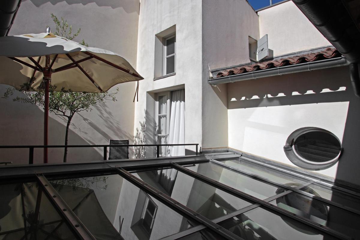 La Maison Sur La Sorgue - Esprit de France