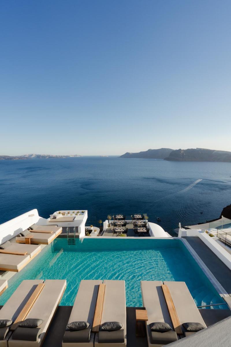 La Perla Villas and Suites - Adults Only