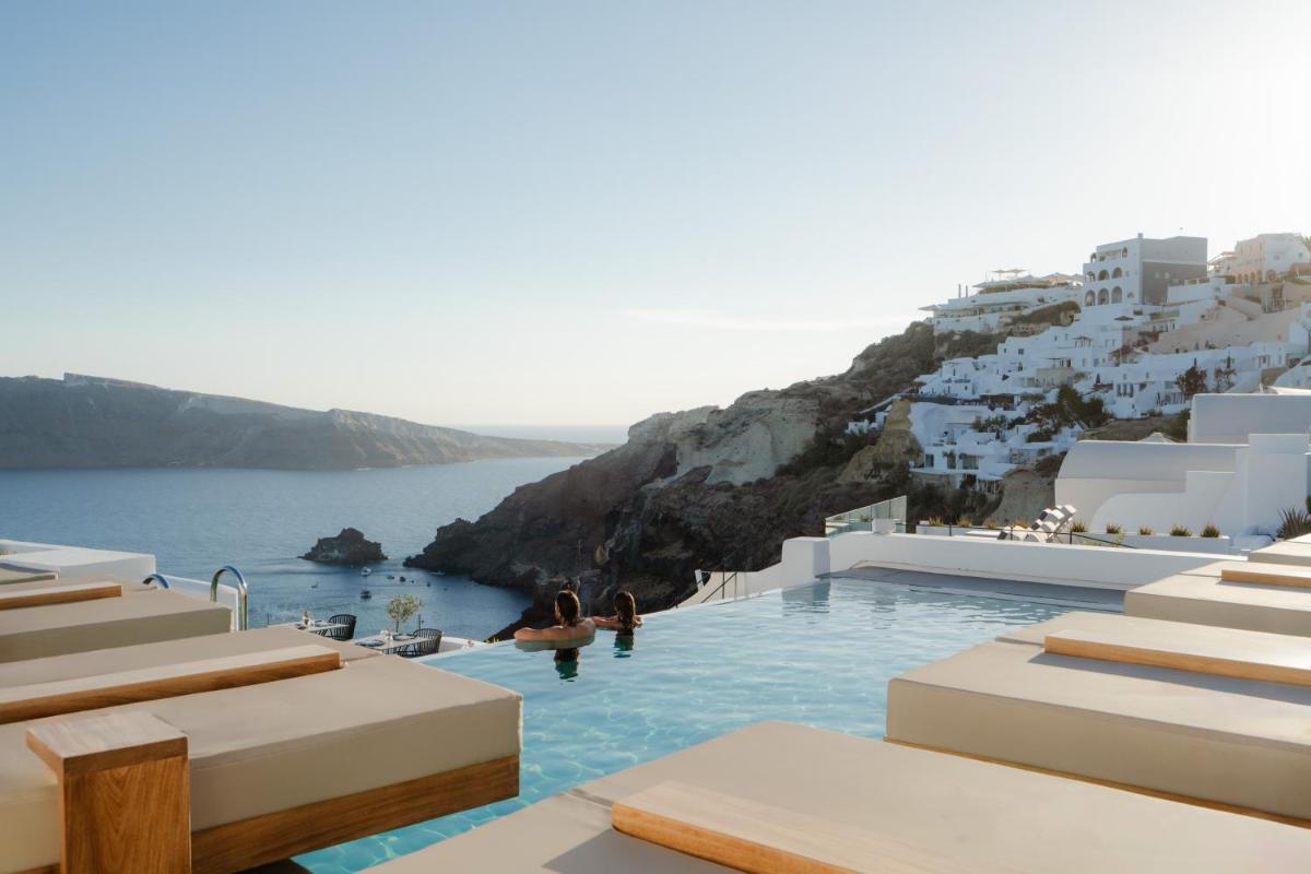 La Perla Villas and Suites - Adults Only