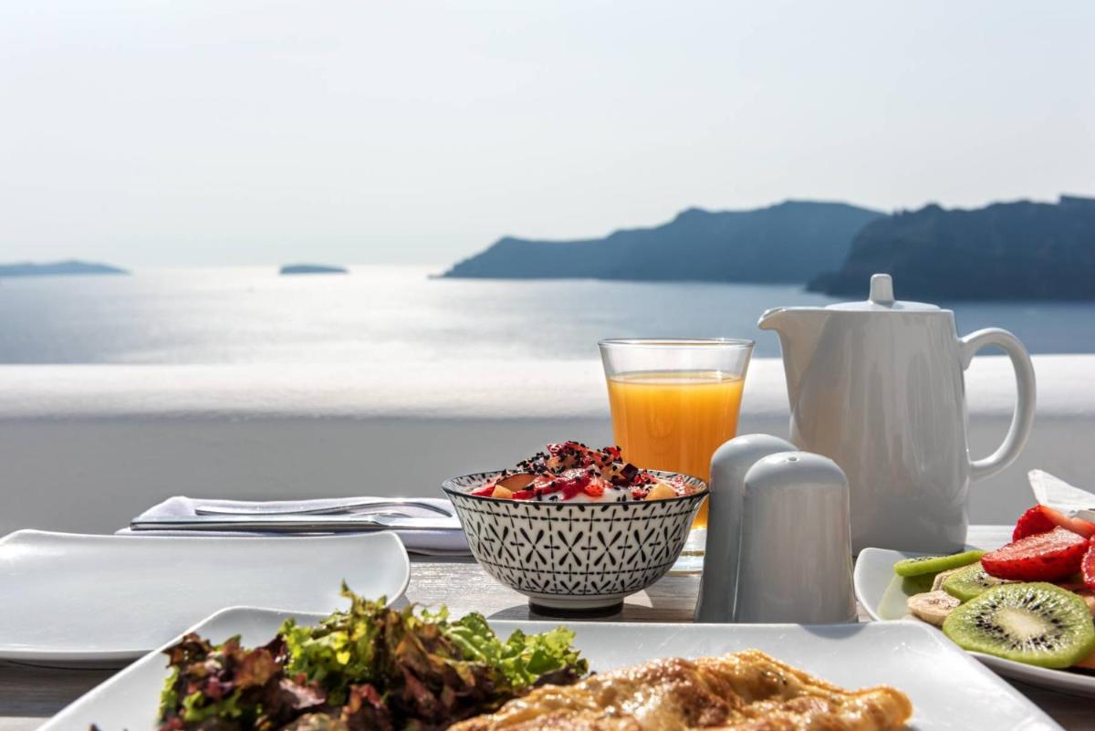 La Perla Villas and Suites - Adults Only