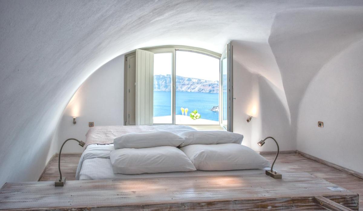 La Perla Villas and Suites - Adults Only
