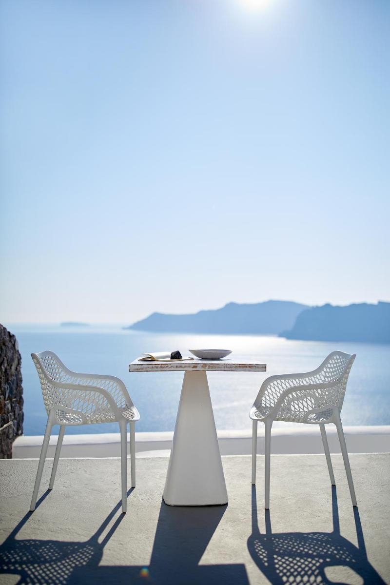 La Perla Villas and Suites - Adults Only