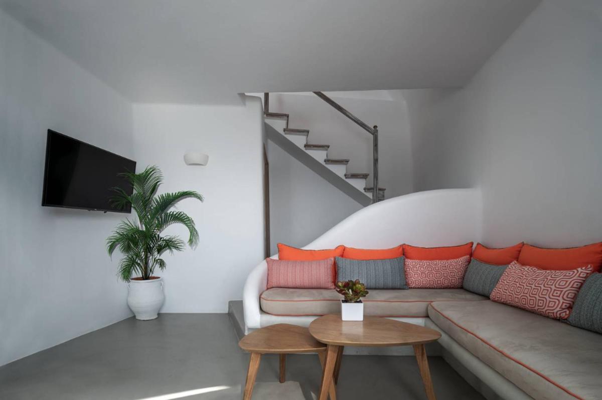 La Perla Villas and Suites - Adults Only