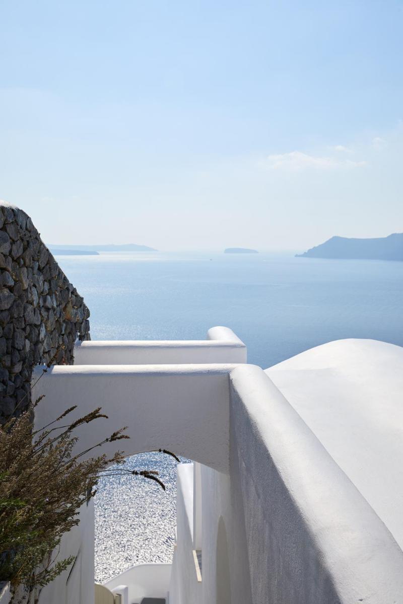 La Perla Villas and Suites - Adults Only