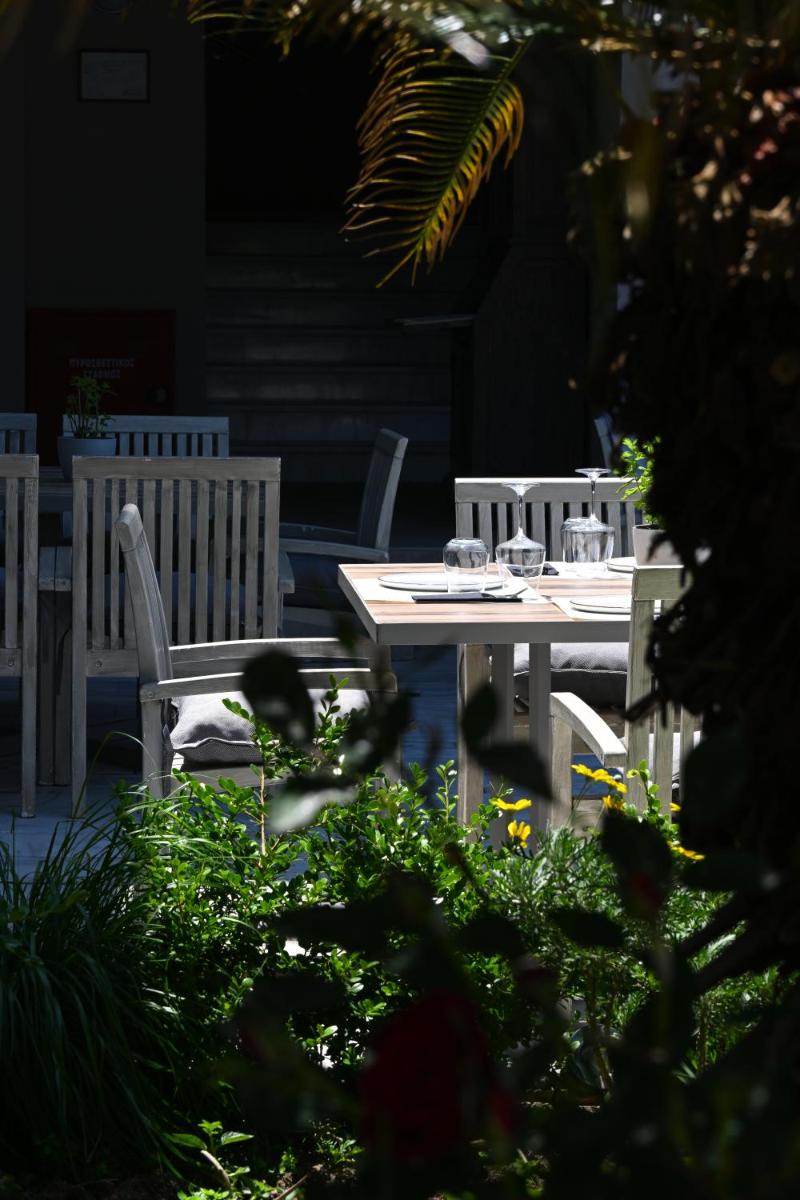 La Piscine Art Hotel, Philian Hotels and Resorts