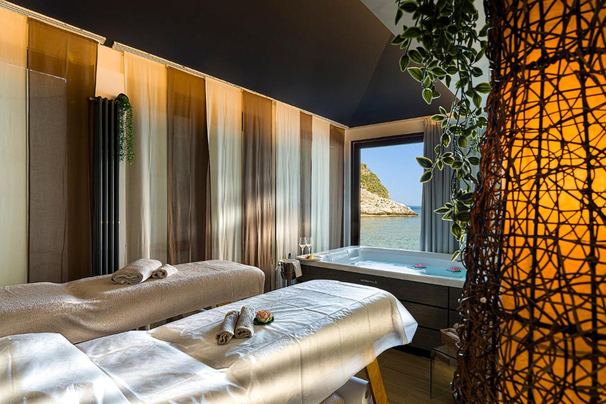 La Plage Resort