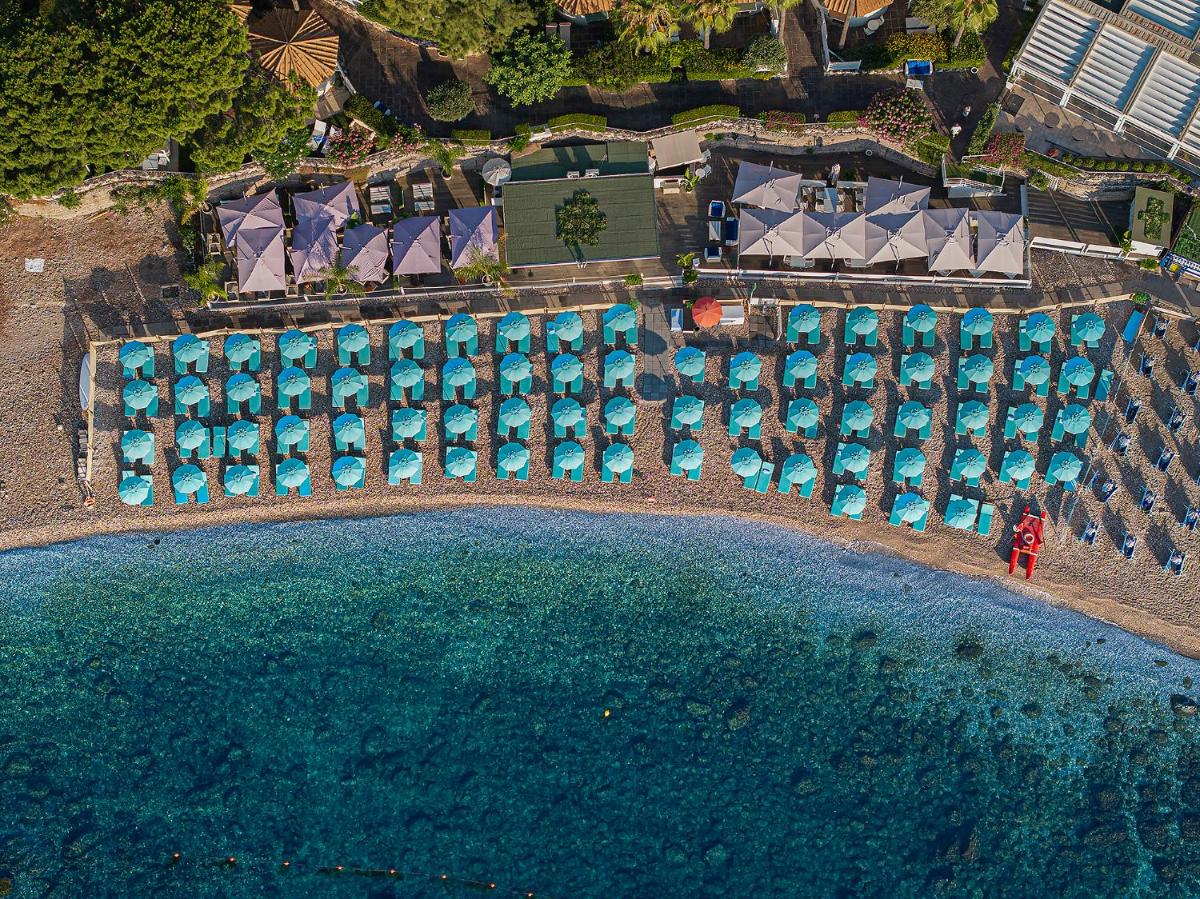 La Plage Resort