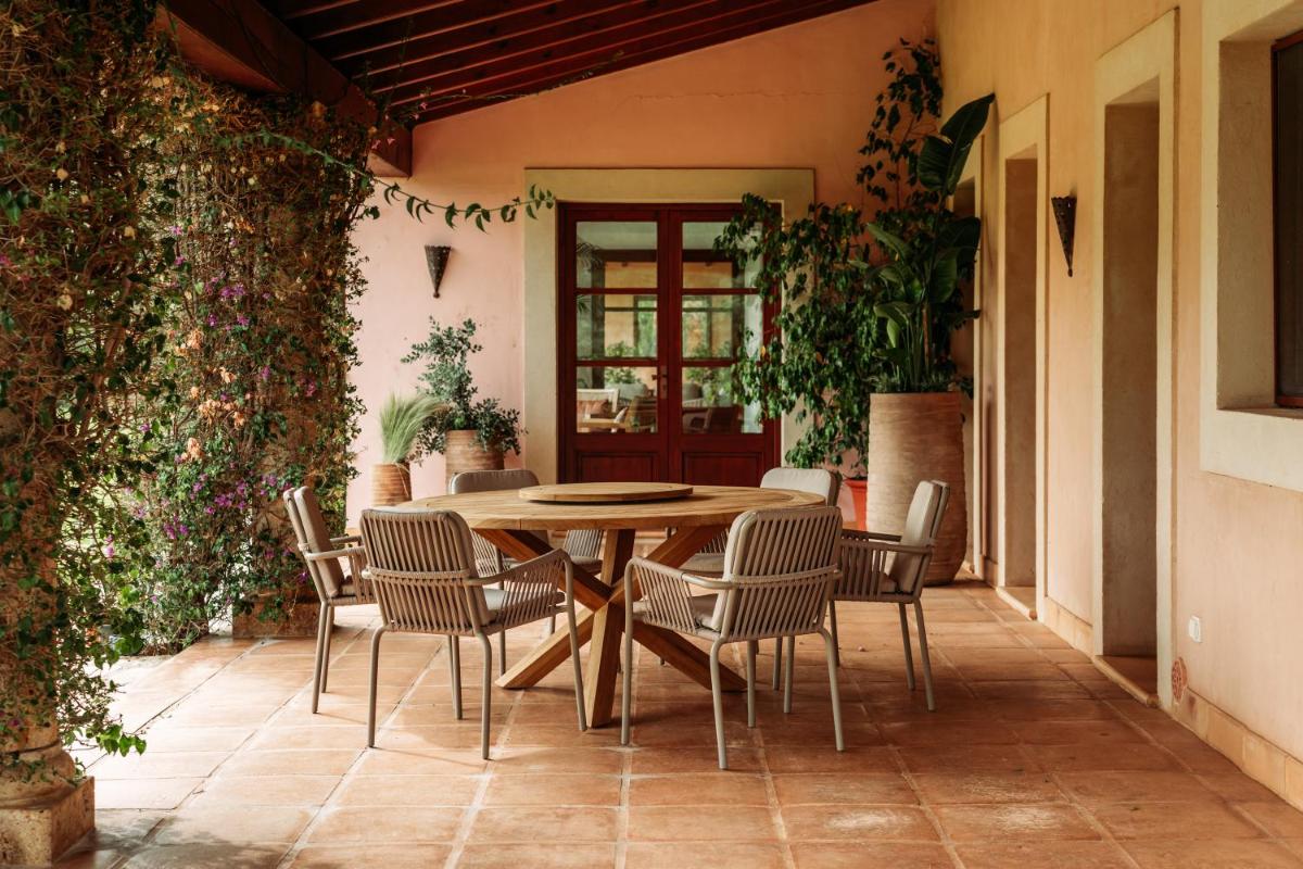 Reserva Rotana Golf Resort