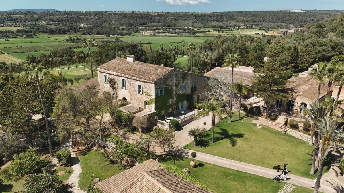 Reserva Rotana Golf Resort