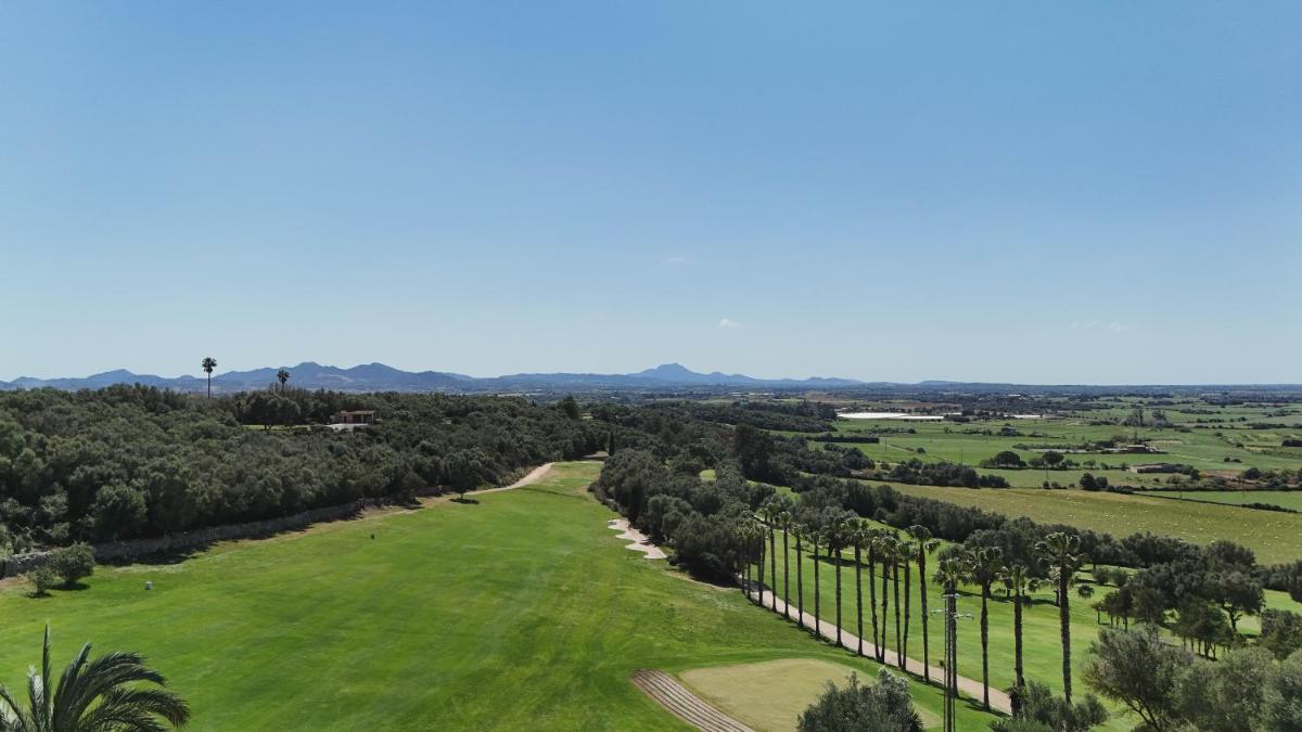 Reserva Rotana Golf Resort