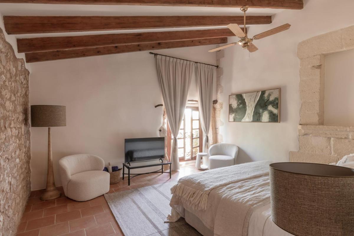 Reserva Rotana Golf Resort