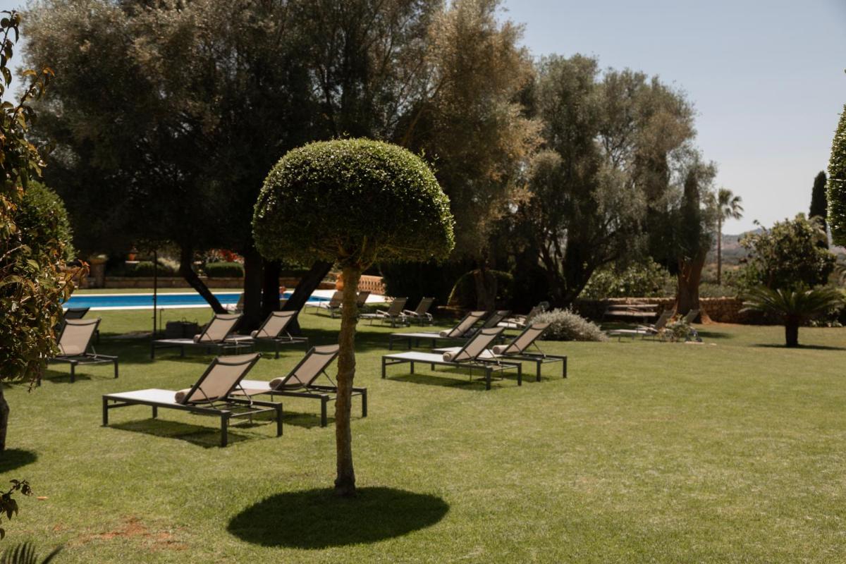 Reserva Rotana Golf Resort