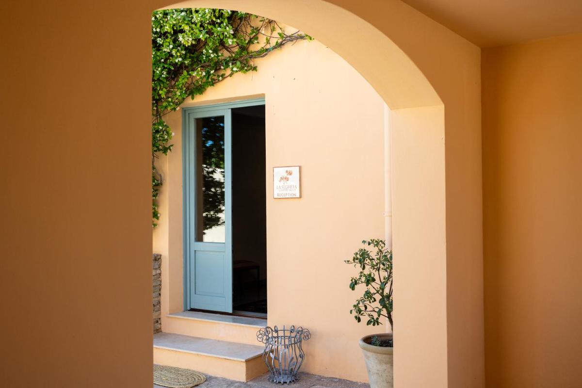 Planeta Country House & Beach Club