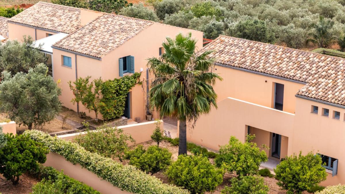 Planeta Country House & Beach Club