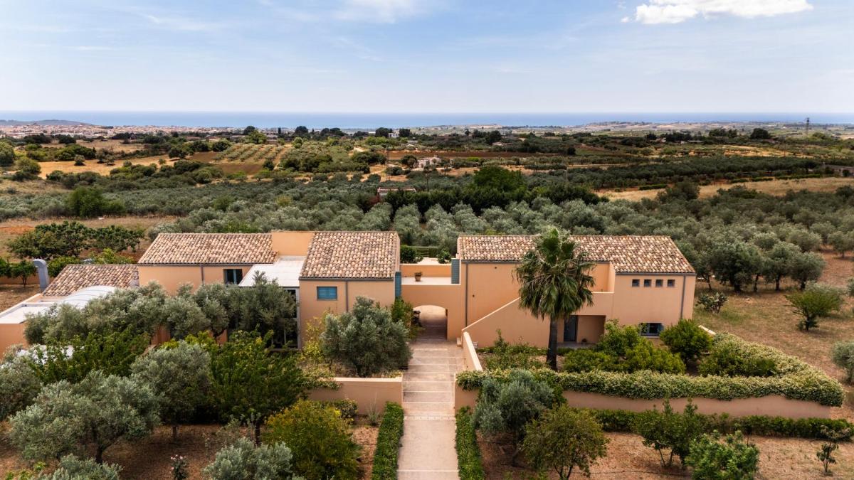 Planeta Country House & Beach Club