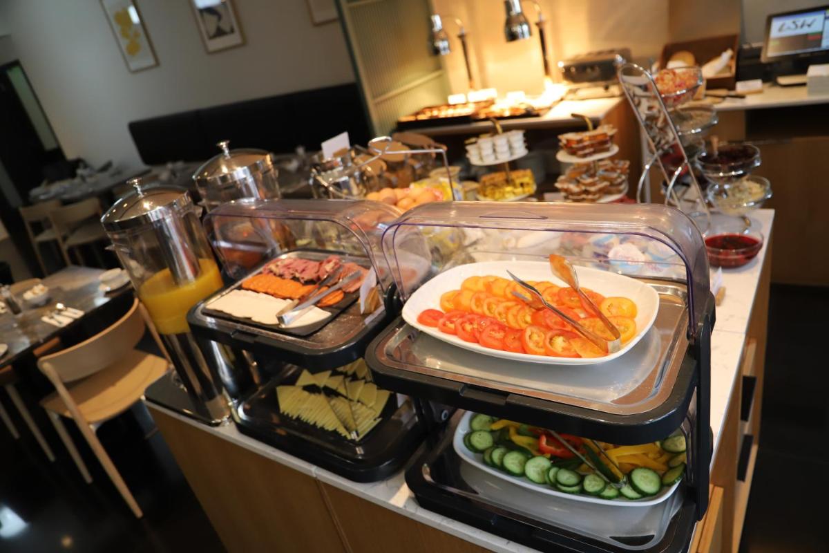 La Suite West - Hyde Park