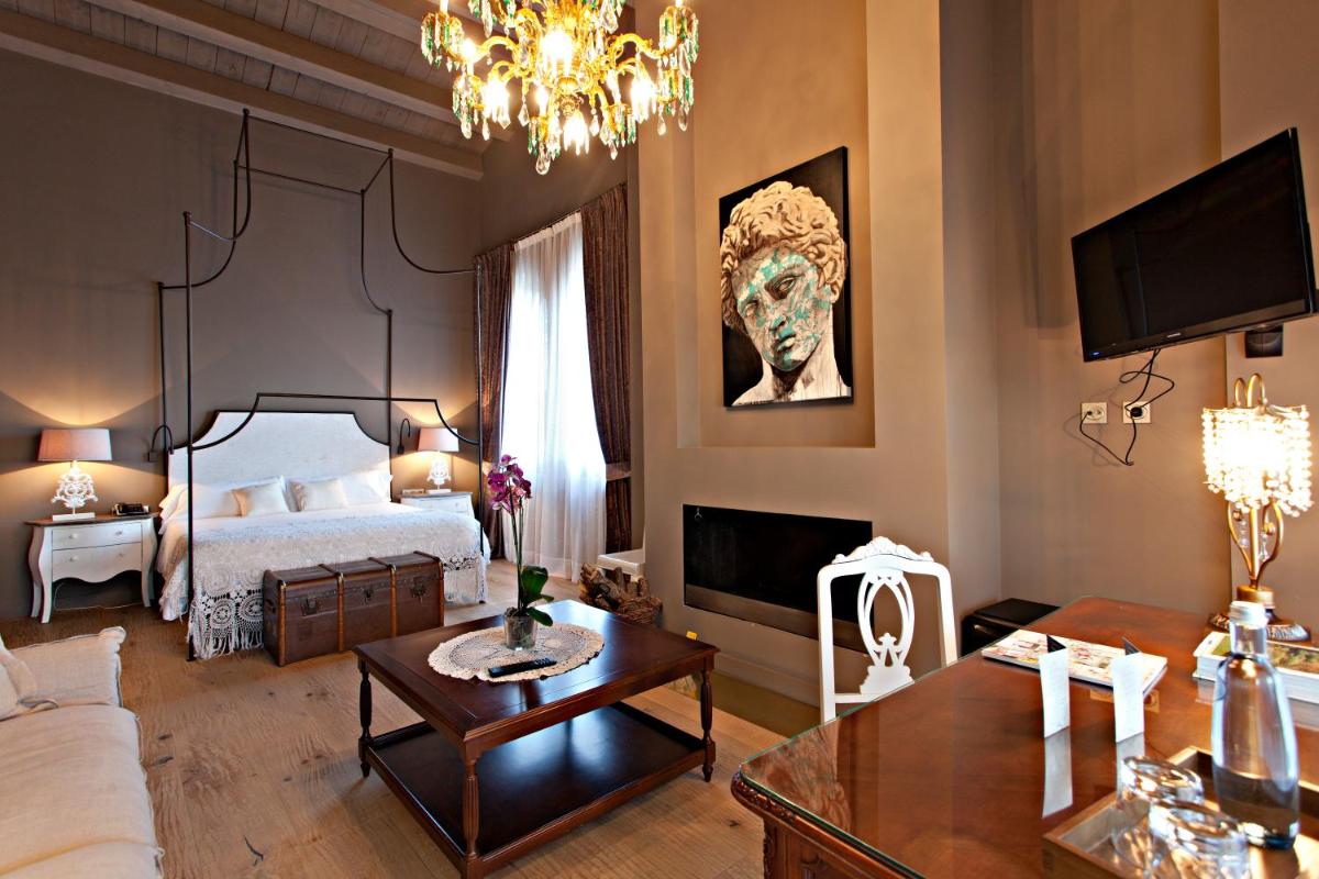La Vella Farga Hotel