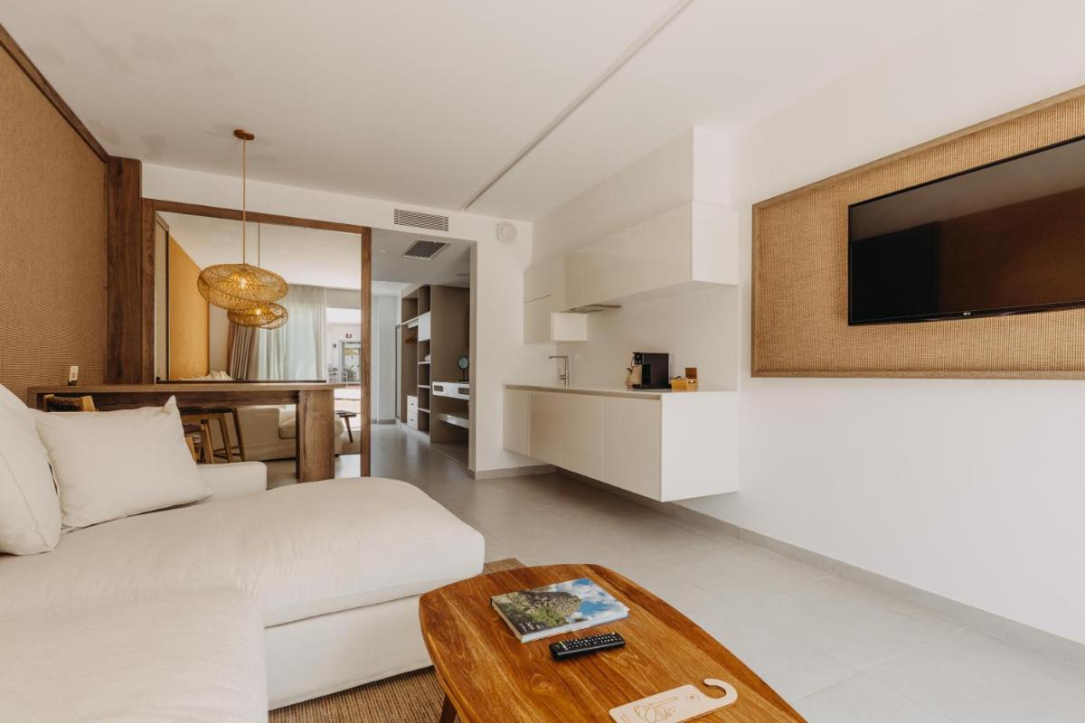 Lago Resort Menorca - Casas del Lago Adults Only
