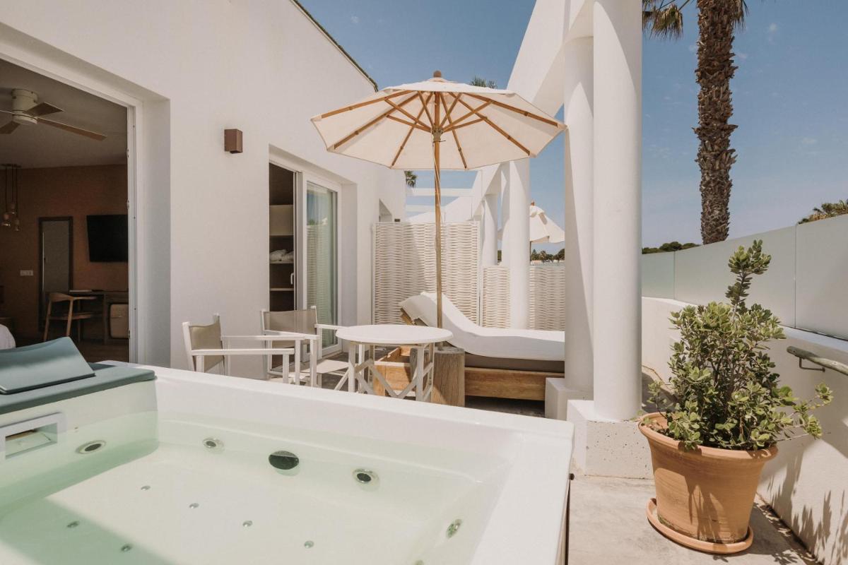 Lago Resort Menorca - Casas del Lago Adults Only