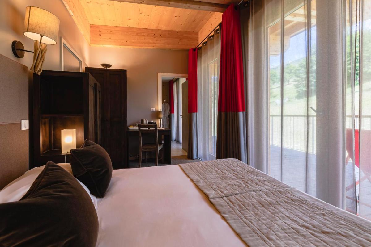 L'Aiguille Grive Chalets Hotel