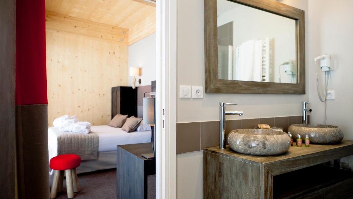 L'Aiguille Grive Chalets Hotel