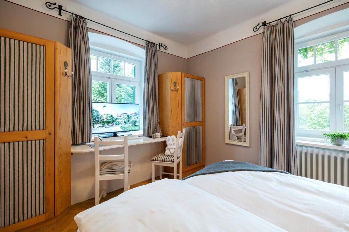 TAUROA Landhaus zu Appesbach