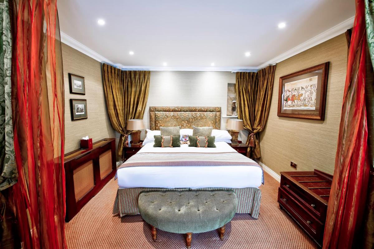 Langley Castle Hotel