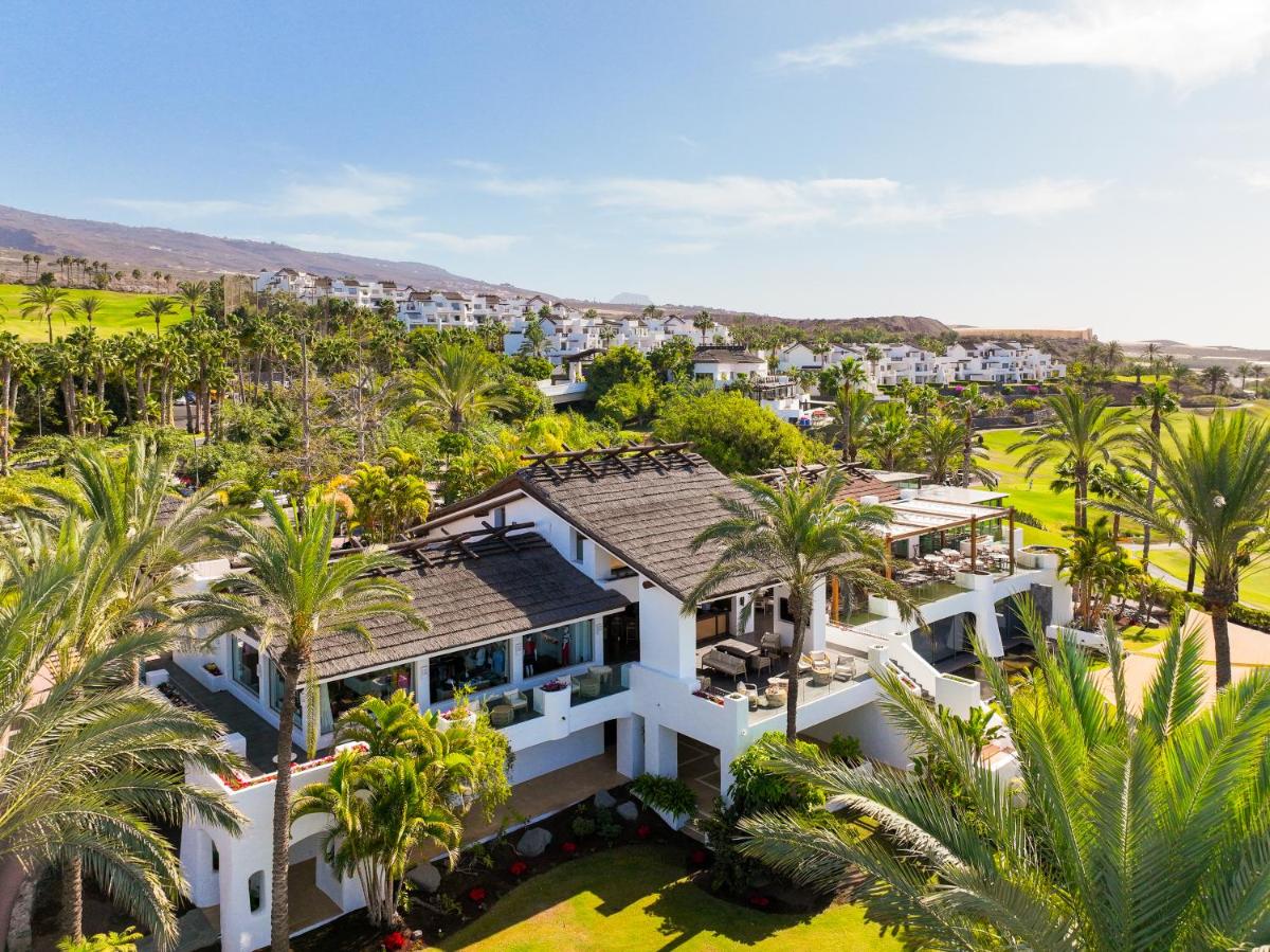 Las Terrazas de Abama Suites