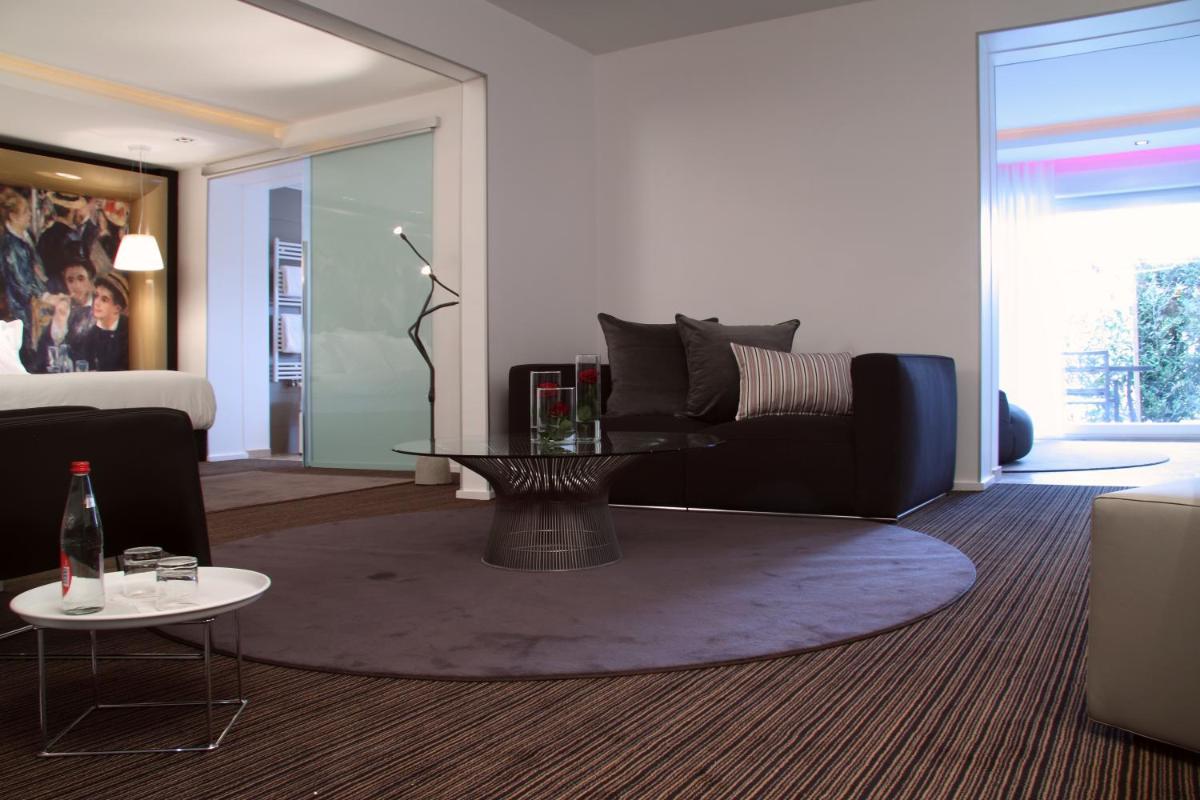 L'Assiette Champenoise