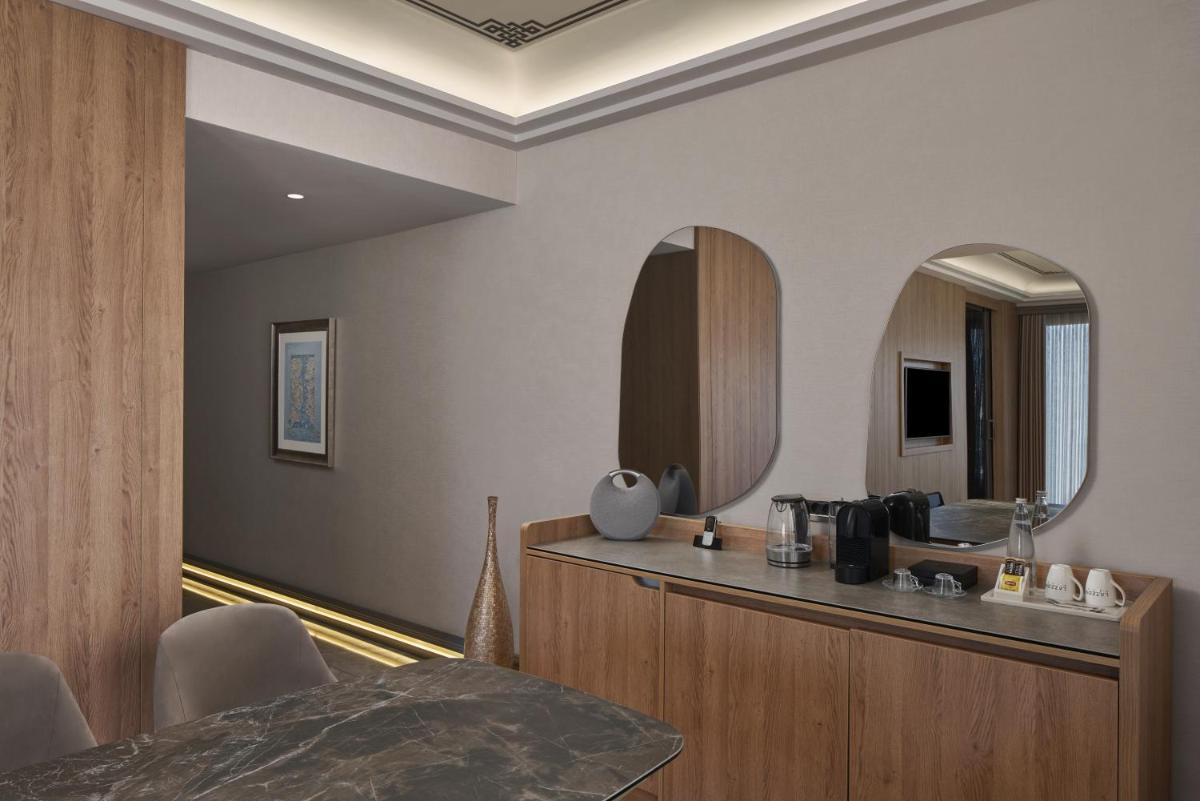 Lazzoni Hotel