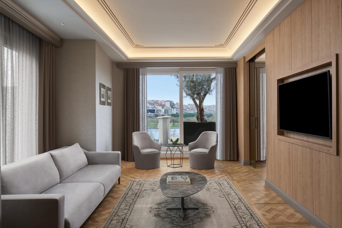 Lazzoni Hotel