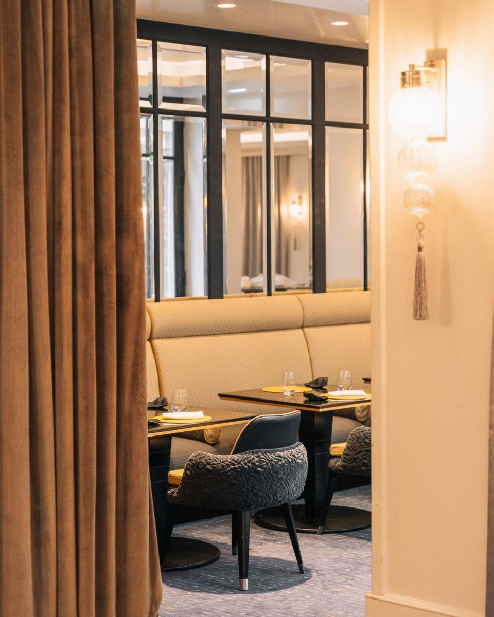Le Burgundy Paris