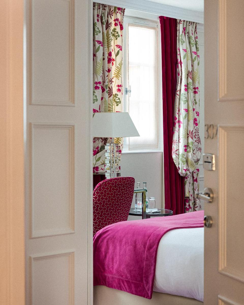 Le Burgundy Paris