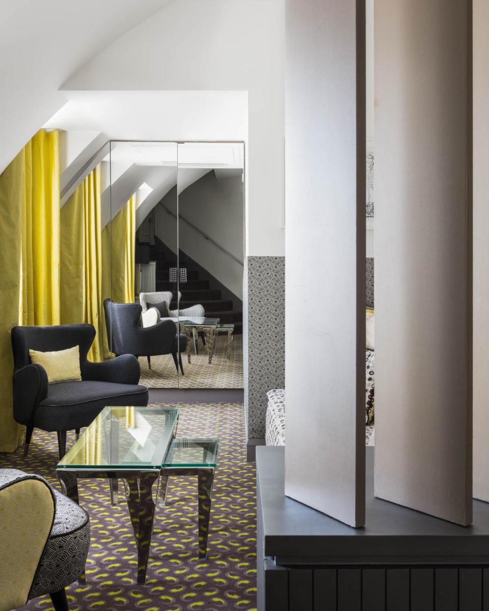 Le Burgundy Paris