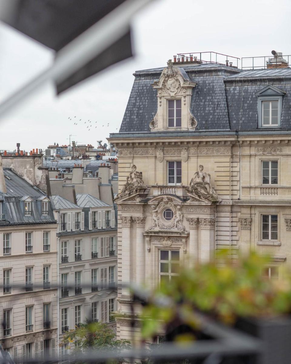 Le Burgundy Paris
