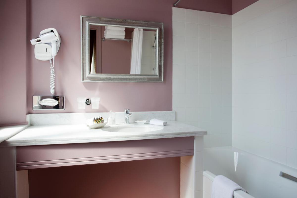 Le Cavendish