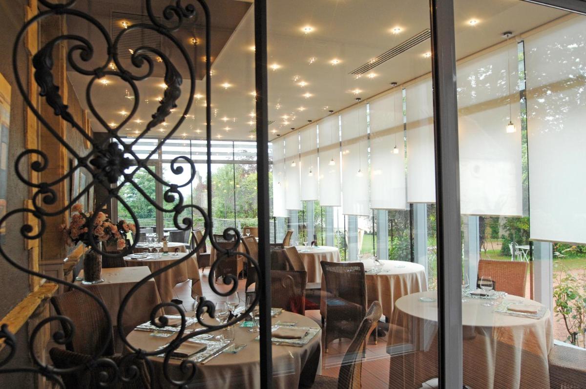 Château de Champlong Table Hôtel **** Golf & Spa