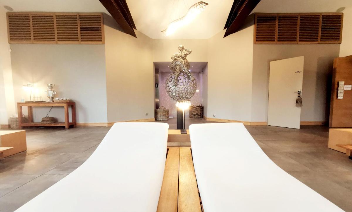 Le Clos Saint-Martin Hôtel & Spa