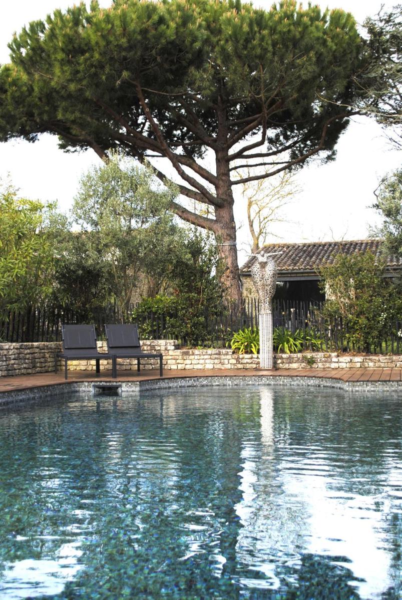 Le Clos Saint-Martin Hôtel & Spa
