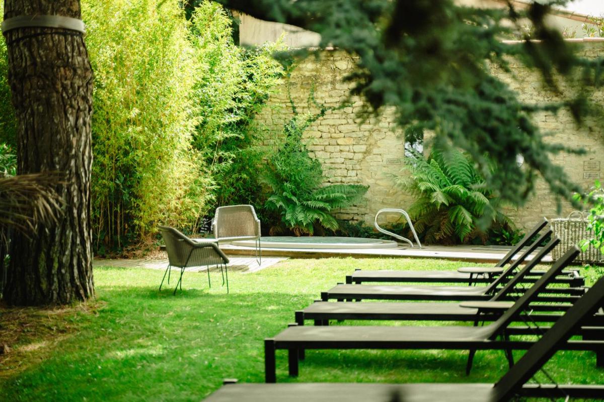 Le Clos Saint-Martin Hôtel & Spa